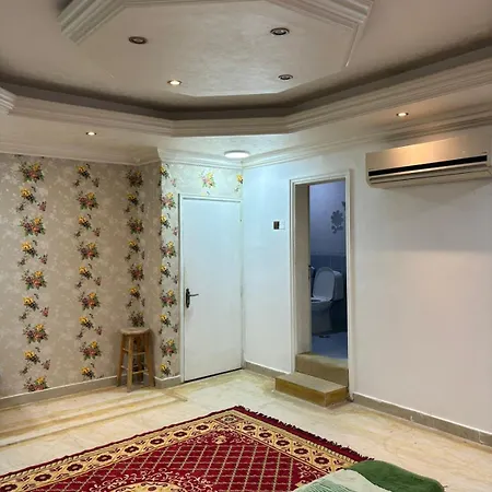 Furnished Bedroom With Attached Bath In Villa In Sharjah Exterior photo