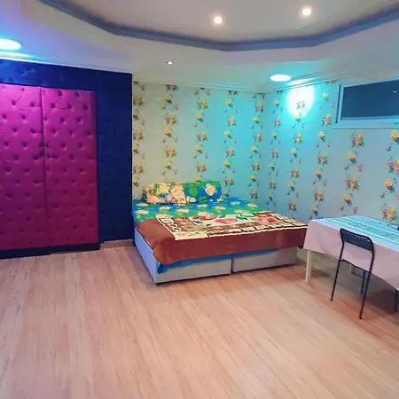 Furnished Bedroom With Attached Bath In Villa In Sharjah Exterior photo